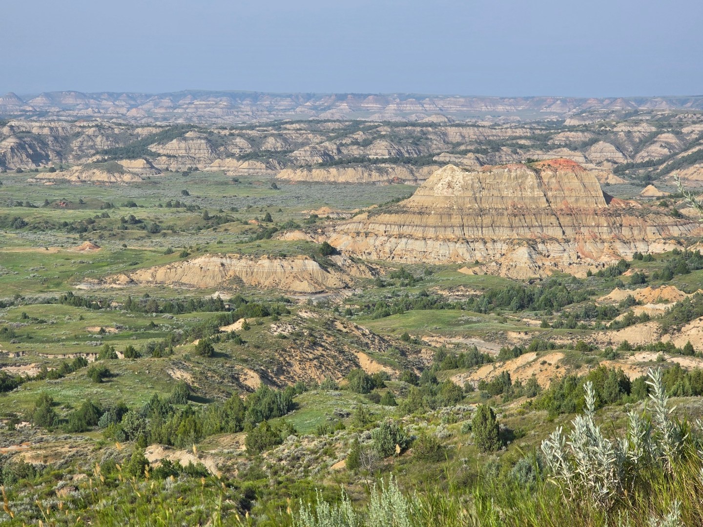 We had so much fun discovering the spirit of the Old West in Medora, ND and nearby Theodore Roosevelt National Park.

https://rvingwithrobin.com/must-see-medora-north-dakota/